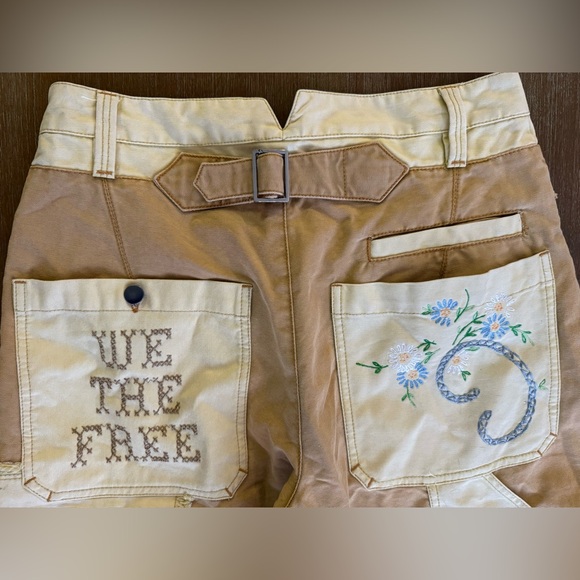 RARE!! Free People We The Free Y2K Yellow Patchwork Embroidered Crop Pant - Picture 9 of 16